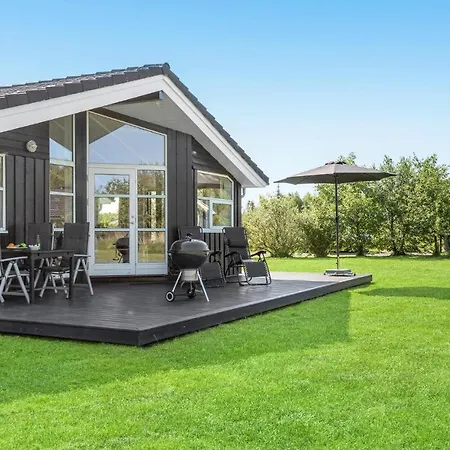 Gorgeous In Rodby With Kitchen * Kramnitse