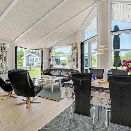 Gorgeous In Rodby With Kitchen Casa vacanze