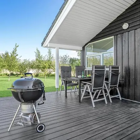 Gorgeous In Rodby With Kitchen Kramnitse